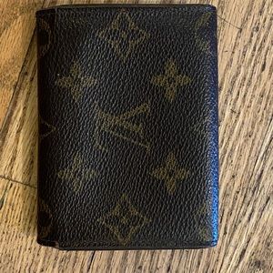 Louis Vuitton monogram card holder
